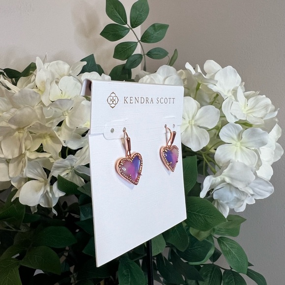 KENDRA SCOTT • ARI HEART DROP EARRINGS • ROSE GOLD WATER ILLUSION • BRAND NEW - Picture 3 of 4